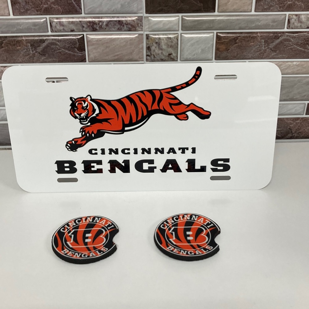 Cincinnati Bengals License Plate With Cup Holder Inserts